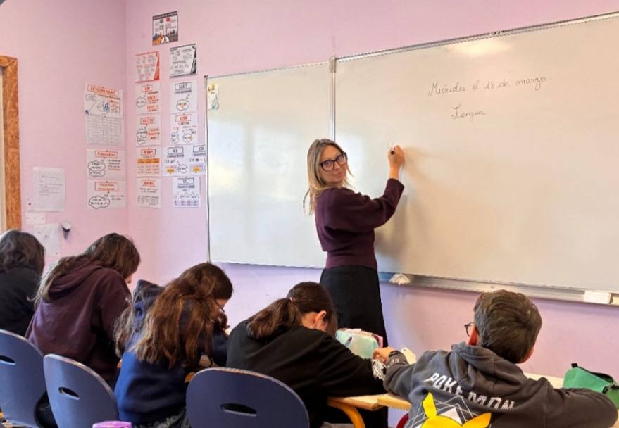 Maria Viret assure des cours de soutien scolaire pour les petits Guerriers.